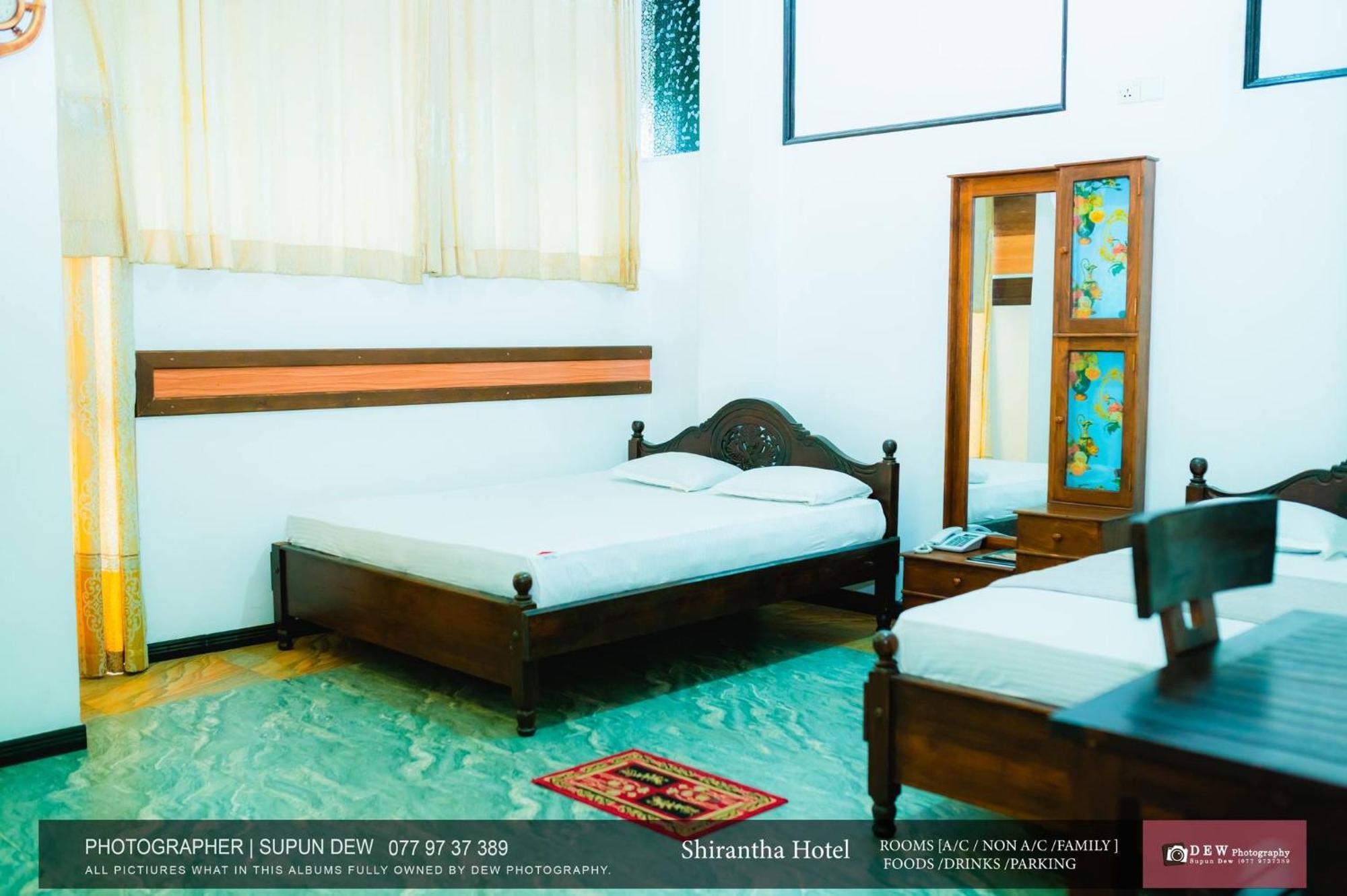 Shirantha Hotel ガル エクステリア 写真